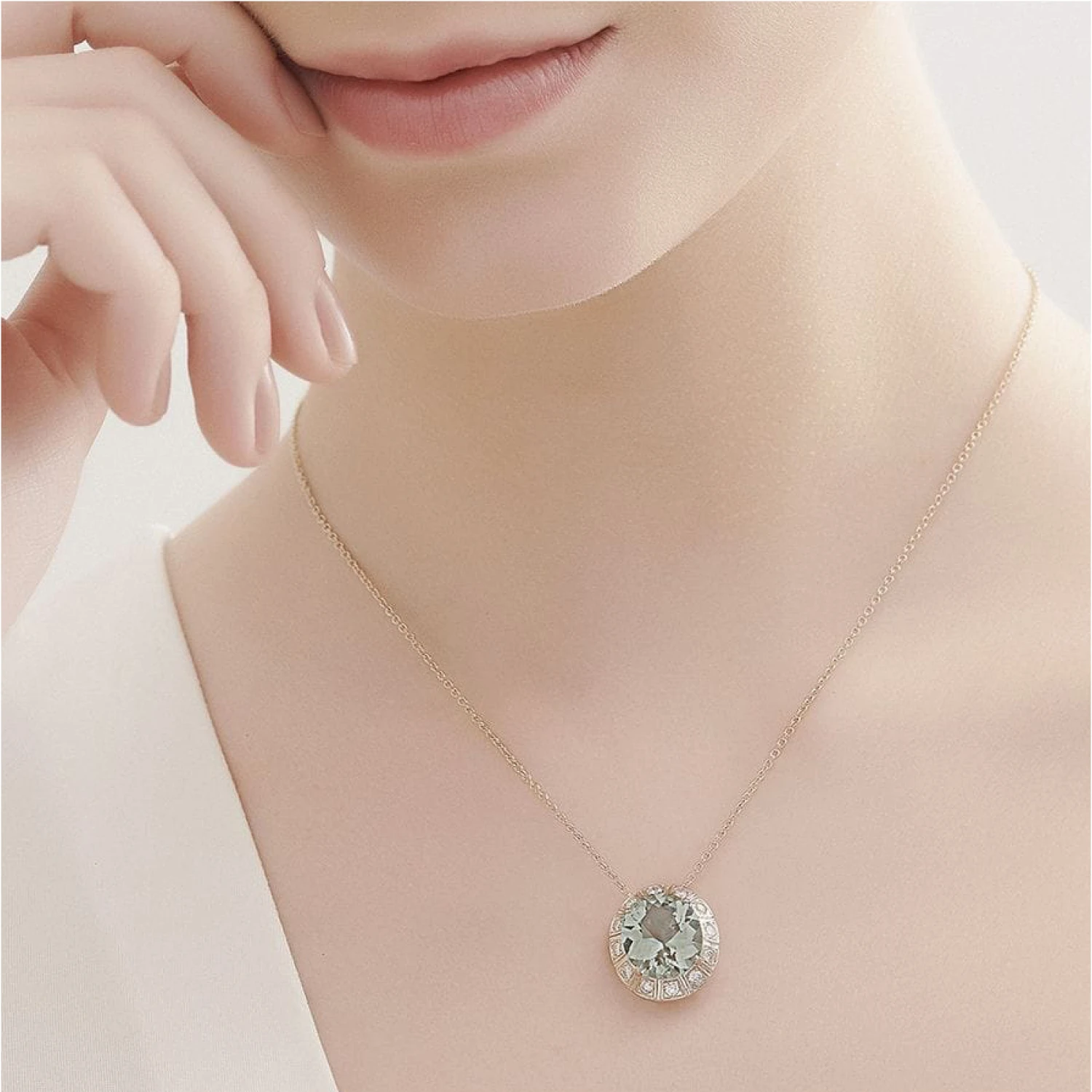 Новогодние подарки для себя и близких в Ювелирном бутике HStern