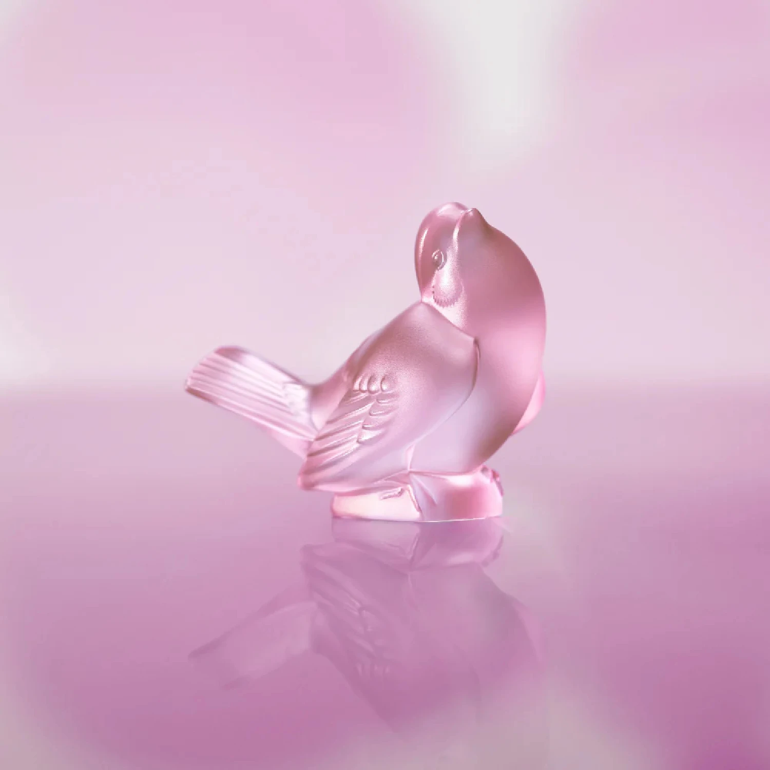 Lalique представляет коллекцию Rose Nebula