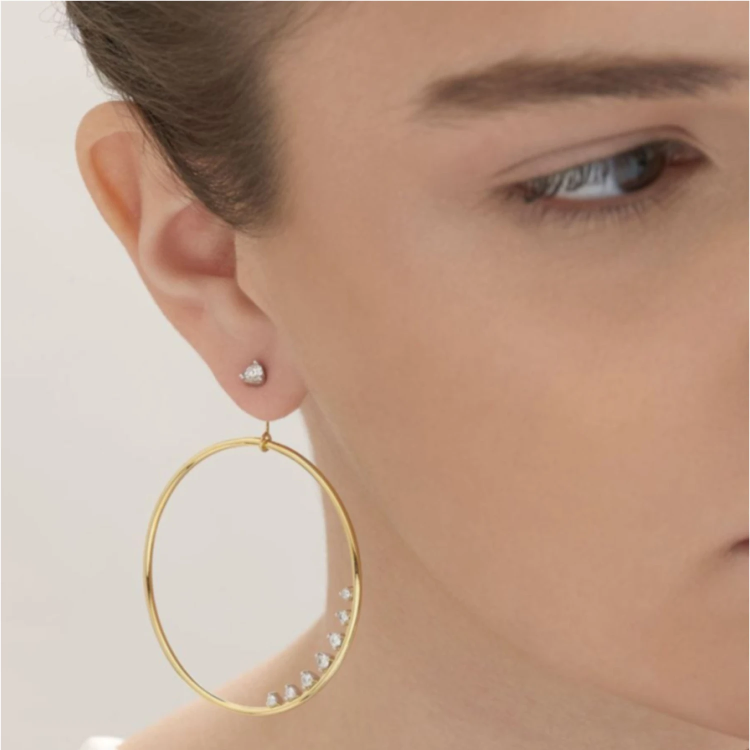 Особое предложение к 8 Марта от салона HStern